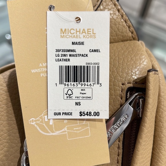 MICHAEL KORS
Maisie Large Pebbled Leather 2-in-1 Sling Pack
Camel
NWT - Picture 9 of 16